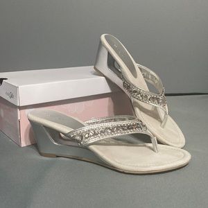 East 5th Women’s Dressy Thong Wedge Sandals